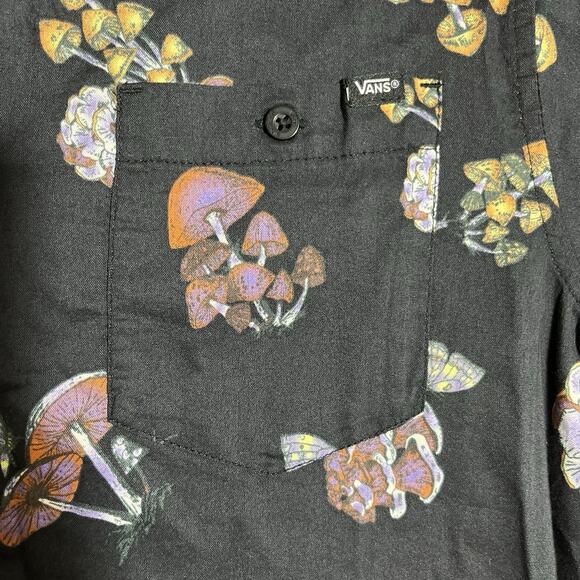NWT Vans Shirt Mens Small Black Mushrooms Button Up Short Sleeve Skater Grunge - Picture 2 of 9